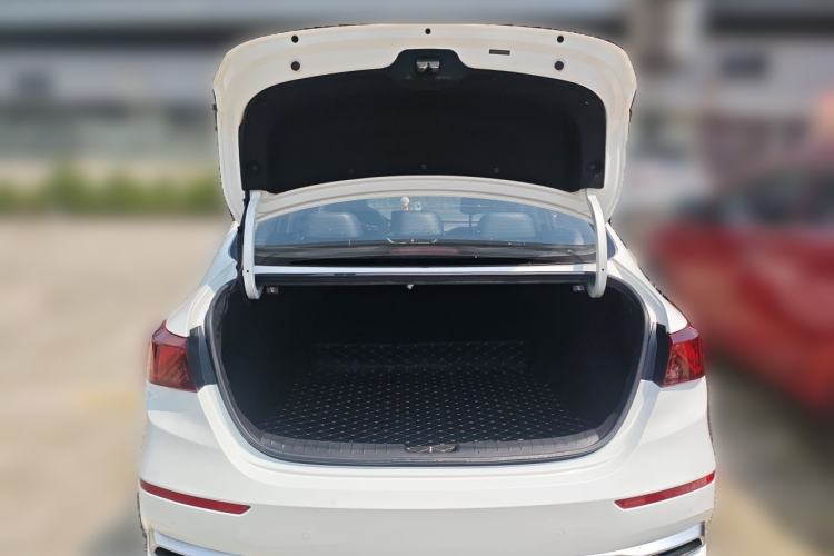 Used Kia K3 2019 1.5L CVT Smart Connectivity Version Trunk