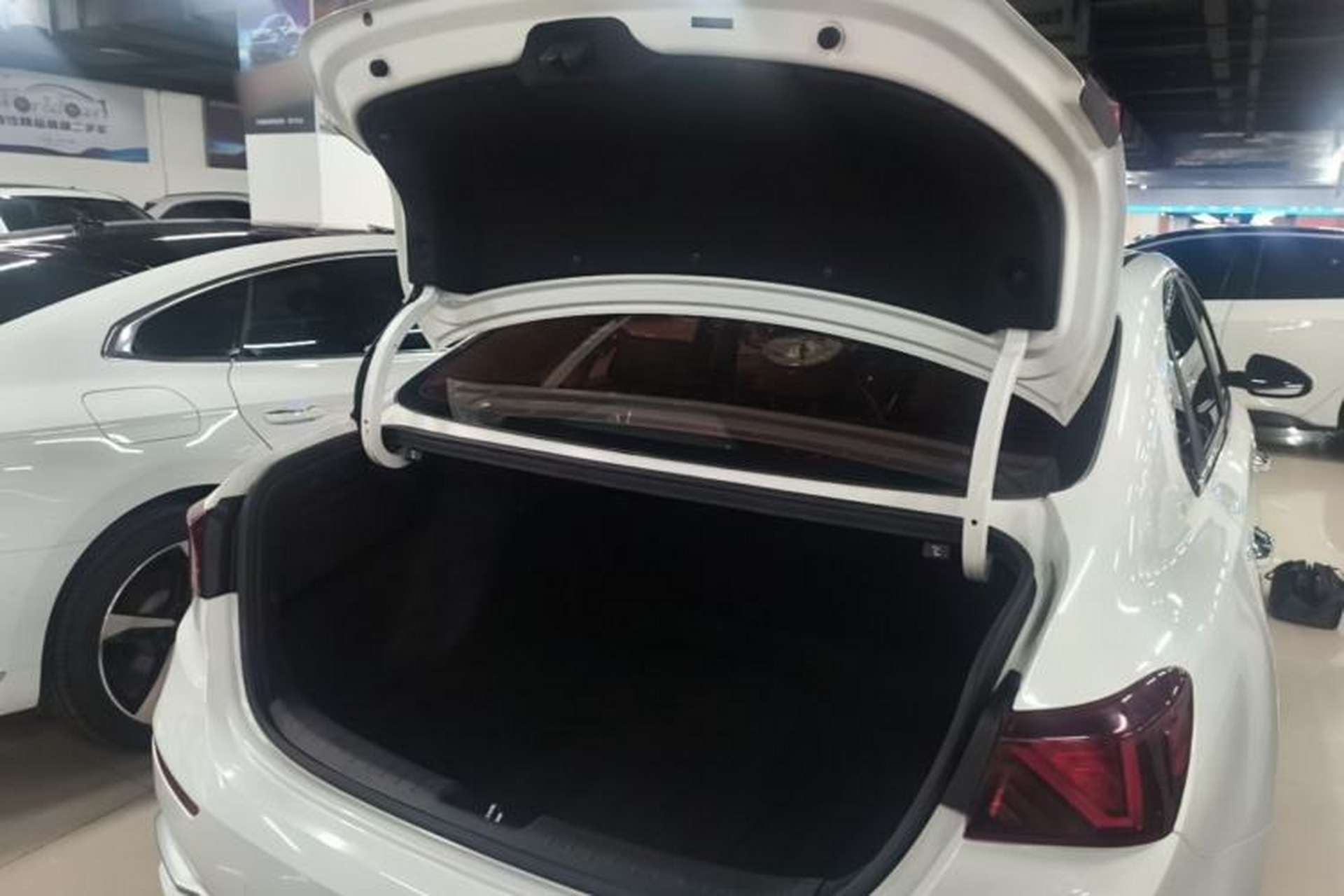 Used Kia K3 2019 1.5L CVT Smart Connectivity Version Trunk