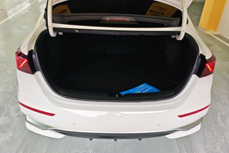 Used Kia K3 2019 1.5L CVT Smart Connectivity Version Trunk