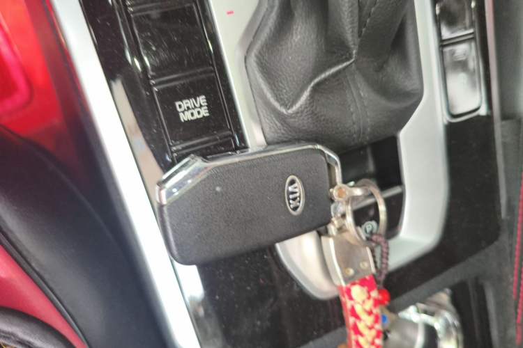 Used Kia K3 2019 1.5L CVT Smart Connectivity Version Vehicle Key