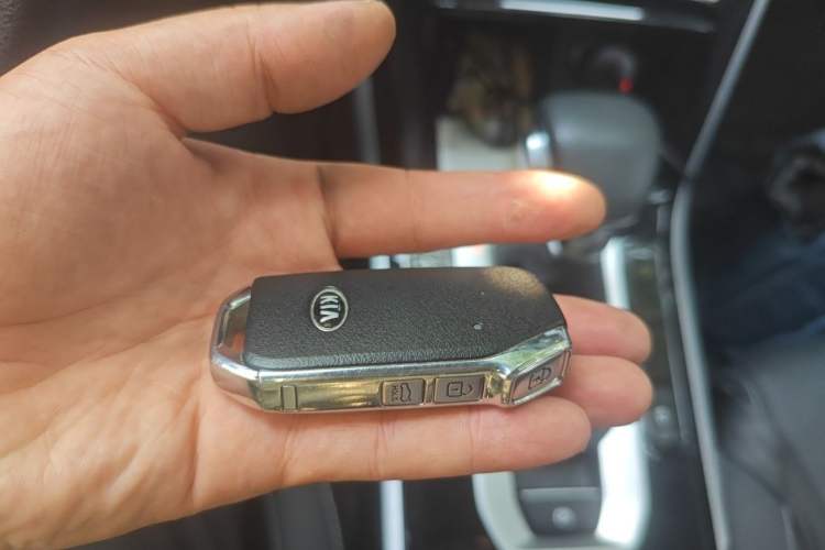 Used Kia K3 2019 1.5L CVT Smart Connectivity Version Vehicle Key