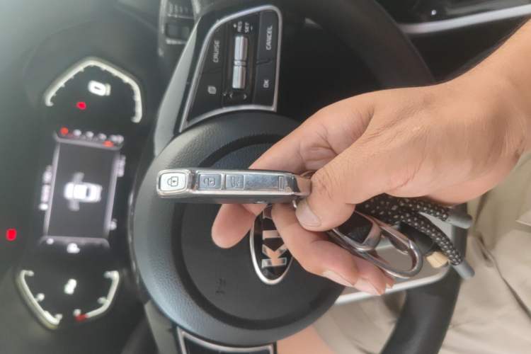 Used Kia K3 2019 1.5L CVT Smart Connectivity Version Vehicle Key