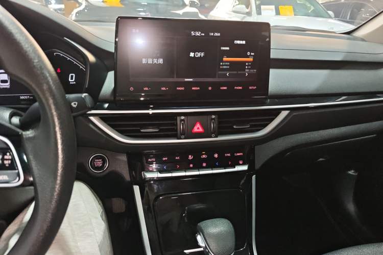 Used Kia K3 2020 1.5L CVT Fashion Edition Audio And AC Panel