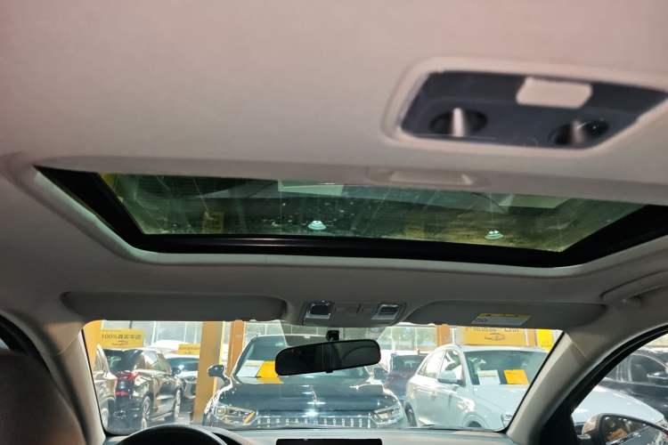 Used Kia K3 2020 1.5L CVT Fashion Edition Headliner