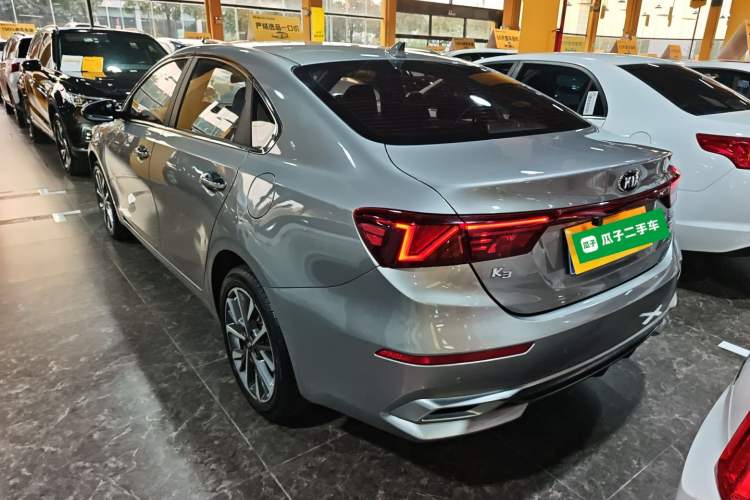 Used Kia K3 2020 1.5L CVT Fashion Edition Rear Left 45 Deg