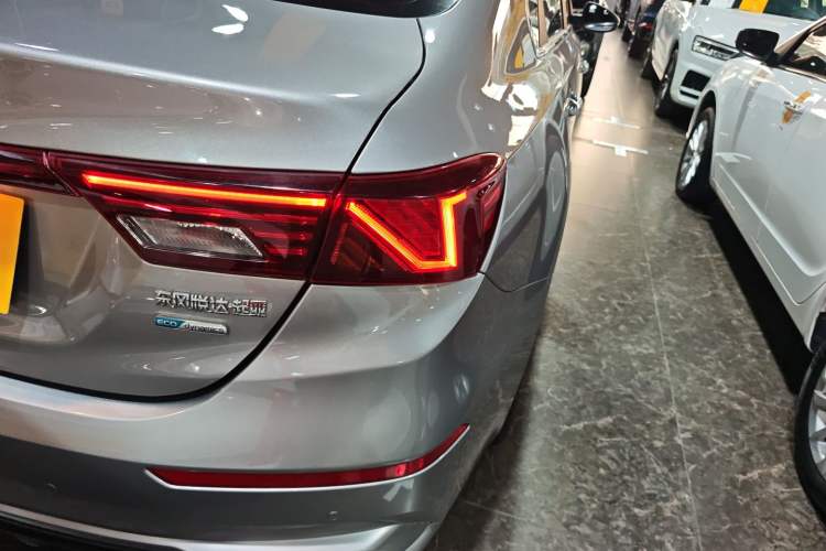 Used Kia K3 2020 1.5L CVT Fashion Edition Right Rear Taillight