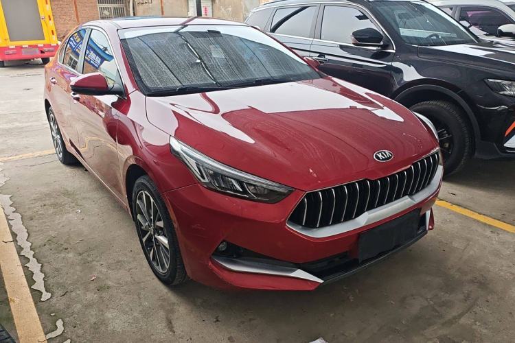 Used Kia K3 2020 1.5L CVT Fashion Edition Front Right 45 Deg