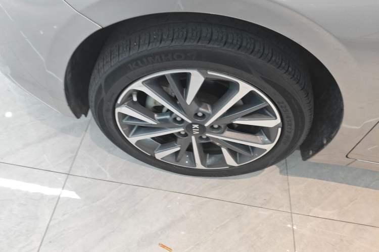 Used Kia K3 2020 1.5L CVT Fashion Edition Exterior 7