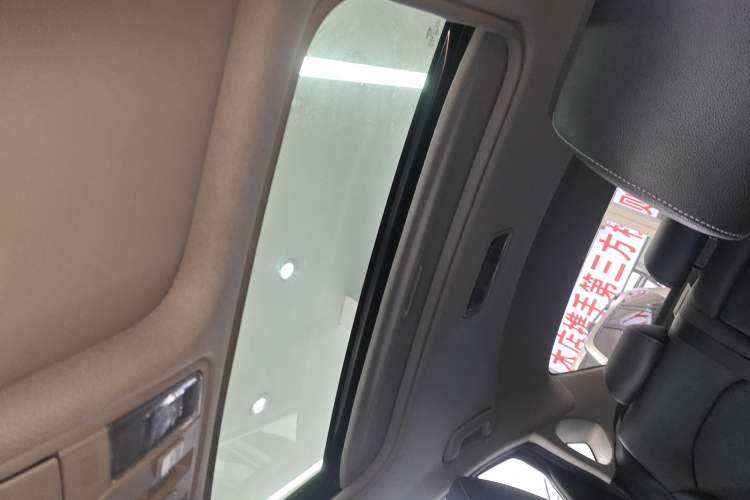 Used Kia K3 2020 1.5L CVT Fashion Edition Headliner