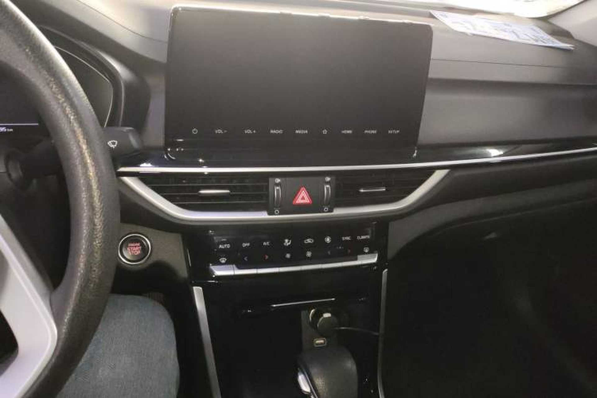 Used Kia K3 2020 1.5L CVT Fashion Edition Audio And AC Panel