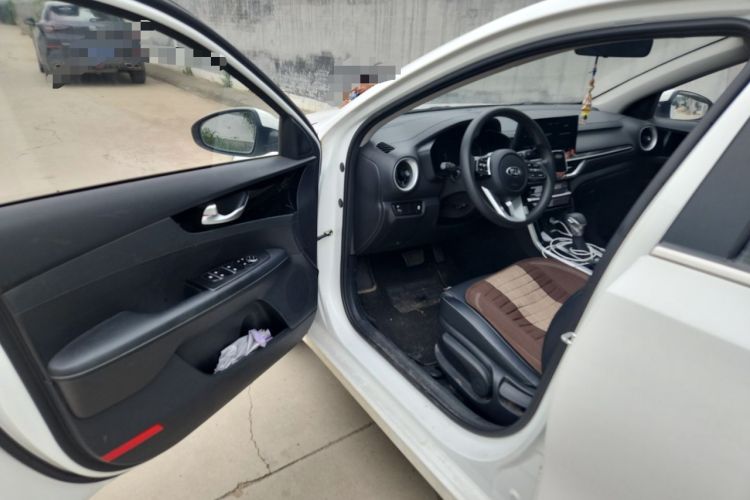 Used Kia K3 2020 1.5L CVT New Sharp Edition with Sunroof Driver Seat