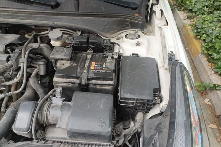 Used Kia K3 2020 1.5L CVT Fashion Edition Engine Bay Left