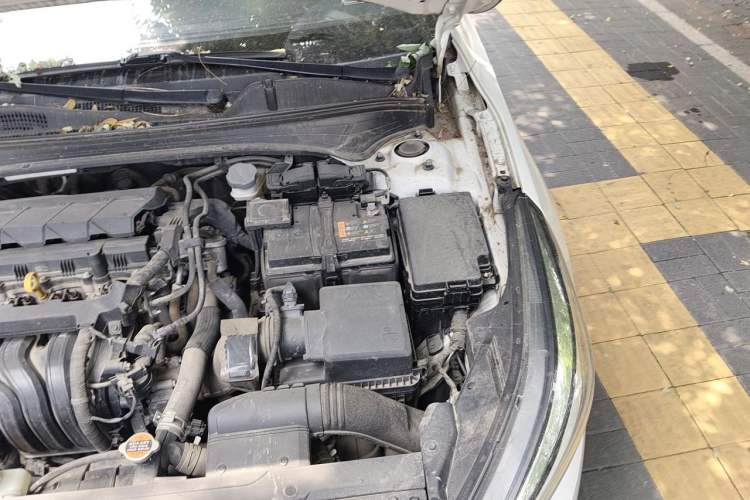 Used Kia K3 2020 1.5L CVT New Sharp Edition with Sunroof Engine Bay Left