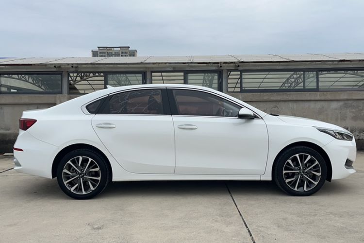Used Kia K3 2020 1.5L CVT Fashion Edition Exterior 2