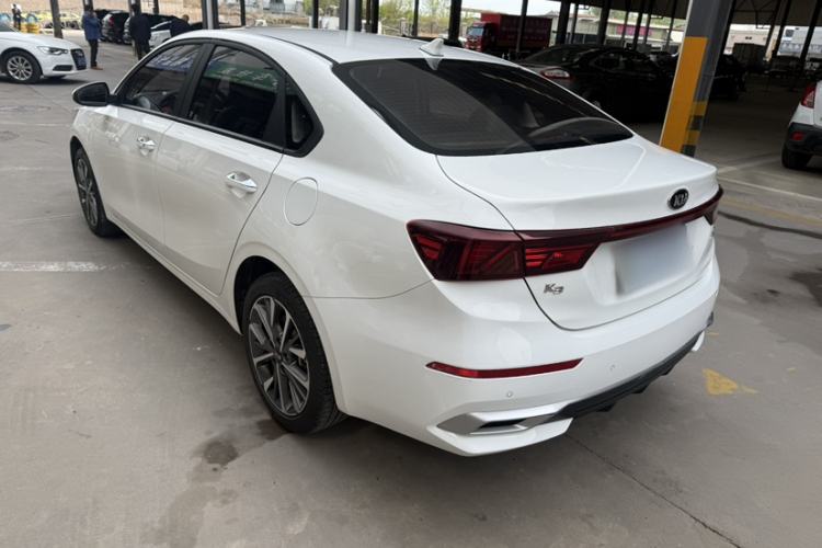 Used Kia K3 2020 1.5L CVT New Sharp Edition with Sunroof Exterior 3