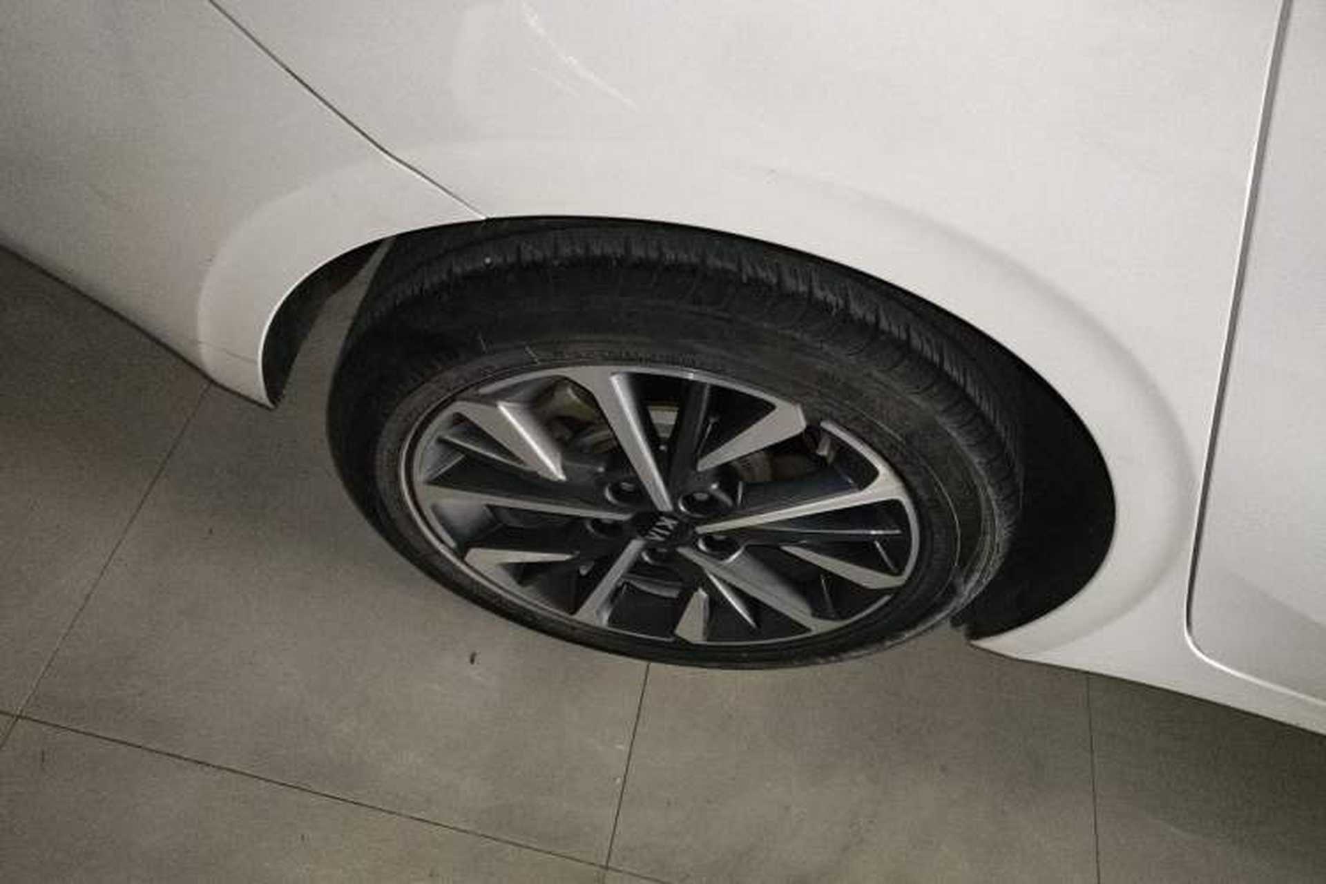 Used Kia K3 2020 1.5L CVT Fashion Edition Exterior 5