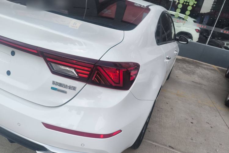 Used Kia K3 2020 1.5L CVT New Sharp Edition with Sunroof Exterior 6