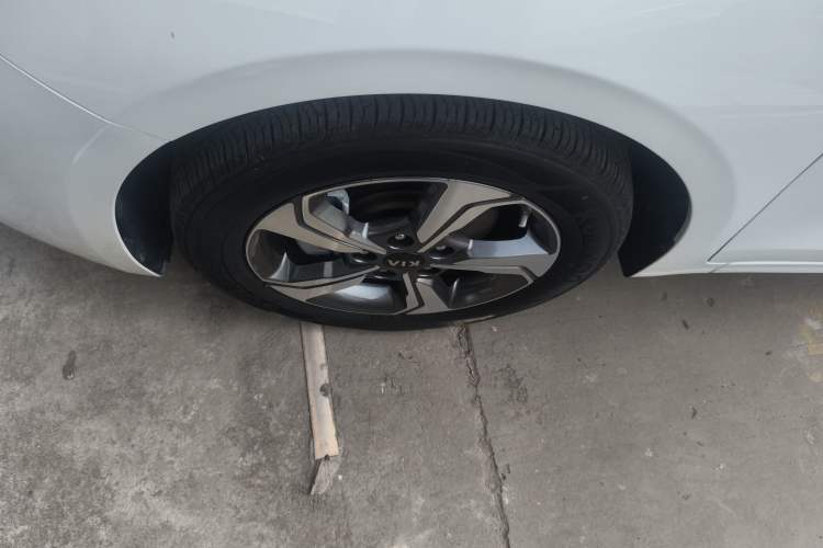 Used Kia K3 2020 1.5L CVT New Sharp Edition with Sunroof Exterior 7