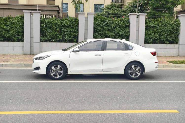Used Kia K3 2020 1.5L CVT Smart Connect Edition Exterior 7