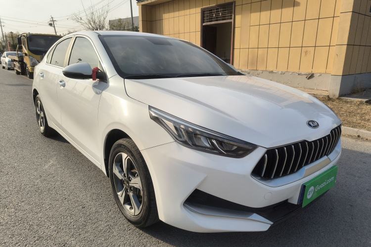 Used Kia K3 2020 1.5L CVT New Sharp Edition with Sunroof Front Right 45 Deg