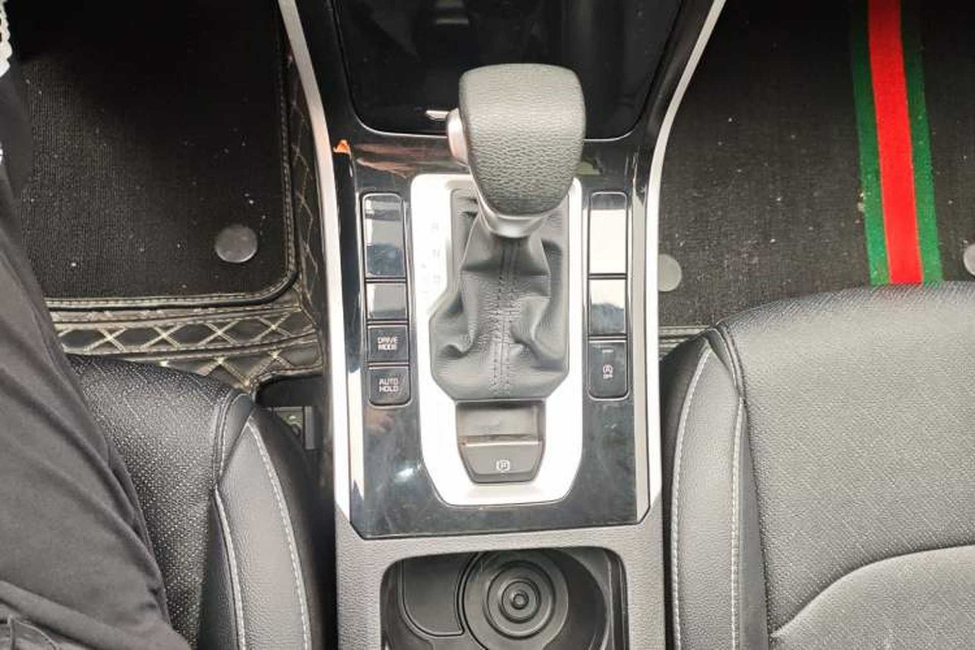 Used Kia K3 2020 1.5L CVT Fashion Edition Gear Lever