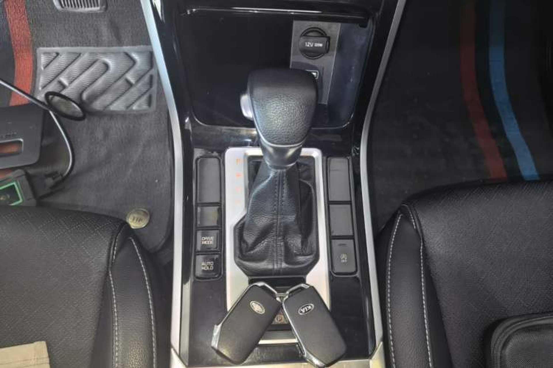 Used Kia K3 2020 1.5L CVT Fashion Edition Gear Lever
