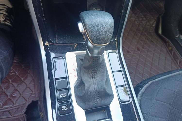 Used Kia K3 2020 1.5L CVT Fashion Edition Gear Lever