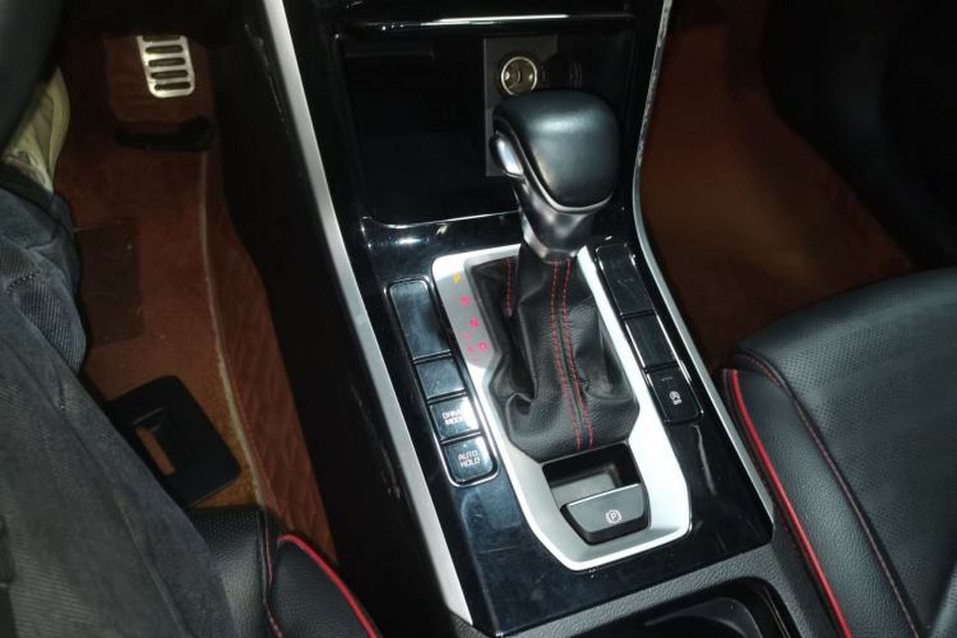 Used Kia K3 2020 1.4T DCT Smart Enjoyment Sport Edition Gear Lever