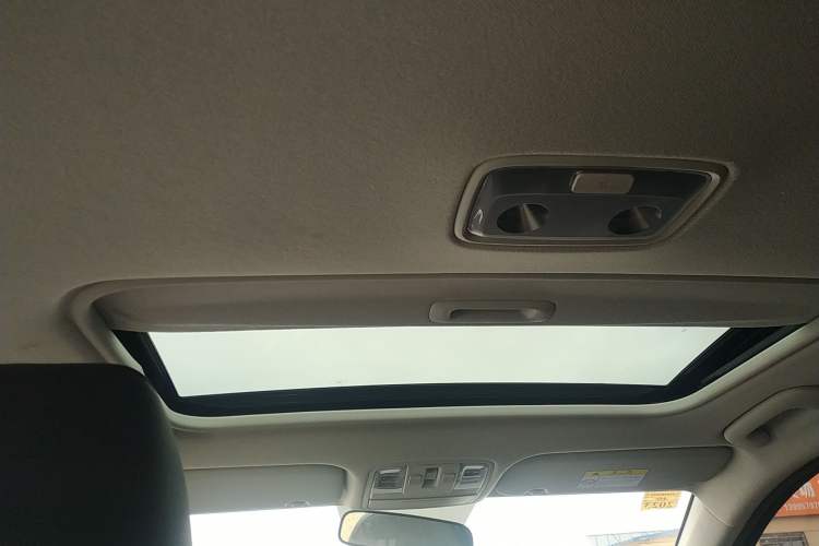 Used Kia K3 2020 1.5L CVT Fashion Edition Headliner