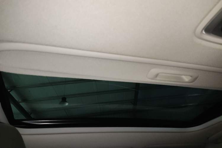 Used Kia K3 2020 1.5L CVT New Sharp Edition with Sunroof Headliner