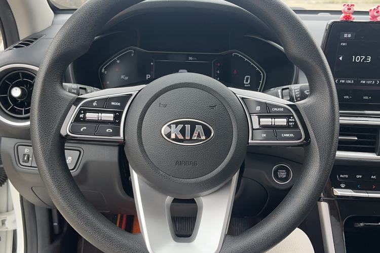 Used Kia K3 2020 1.5L CVT Fashion Edition Headliner