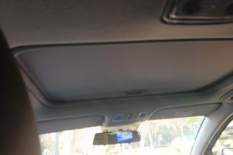 Used Kia K3 2020 1.5L CVT Fashion Edition Headliner