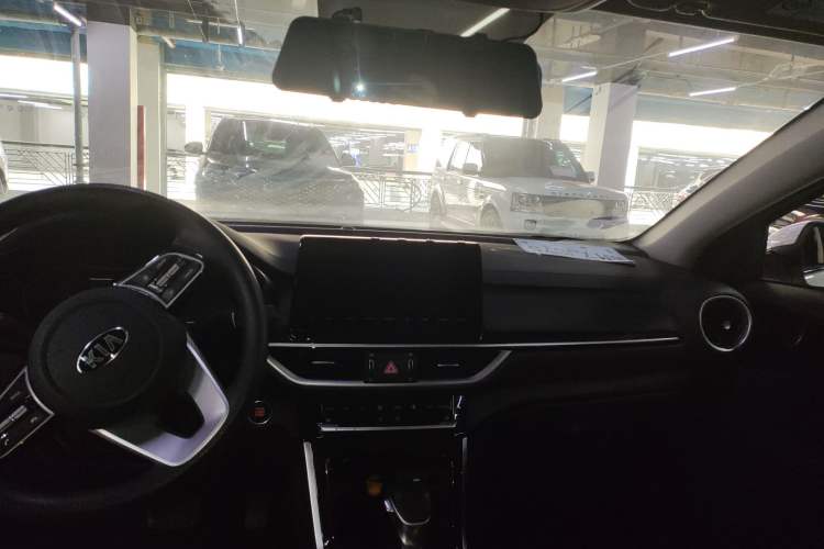 Used Kia K3 2020 1.5L CVT Fashion Edition Headliner