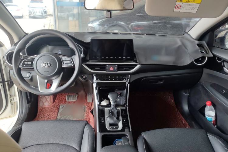 Used Kia K3 2020 1.5L CVT Fashion Edition Interior 3