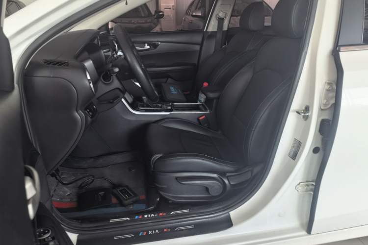 Used Kia K3 2020 1.5L CVT Fashion Edition Left Front Seat