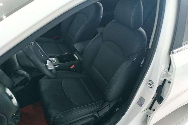 Used Kia K3 2020 1.5L CVT Fashion Edition Left Front Seat