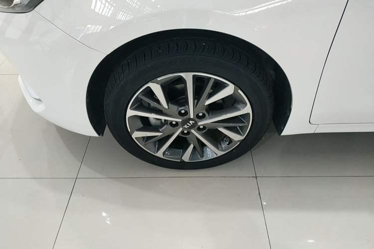 Used Kia K3 2020 1.5L CVT Fashion Edition Left Front Wheel Hub