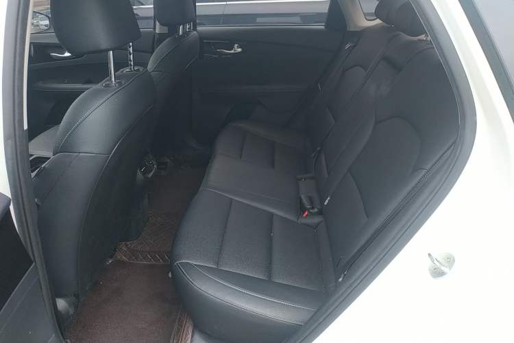 Used Kia K3 2020 1.5L CVT Fashion Edition Left Rear Seat