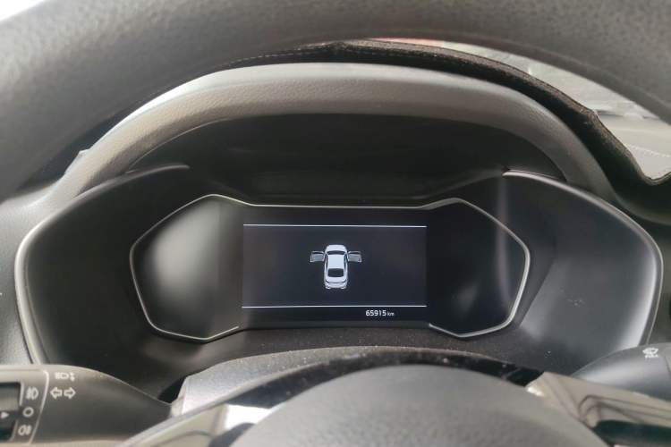 Used Kia K3 2020 1.5L CVT Fashion Edition Odometer Close Up