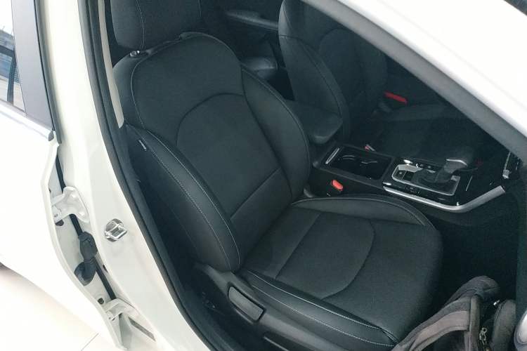 Used Kia K3 2020 1.5L CVT Fashion Edition Right Front Seat