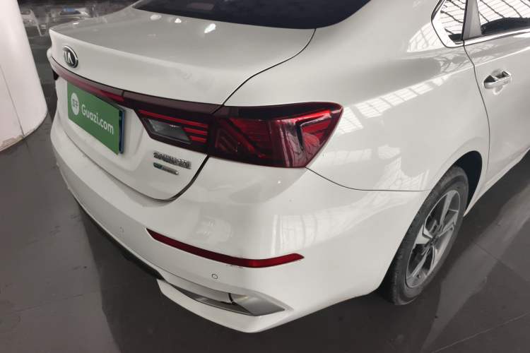 Used Kia K3 2020 1.5L CVT New Sharp Edition with Sunroof Right Rear Taillight