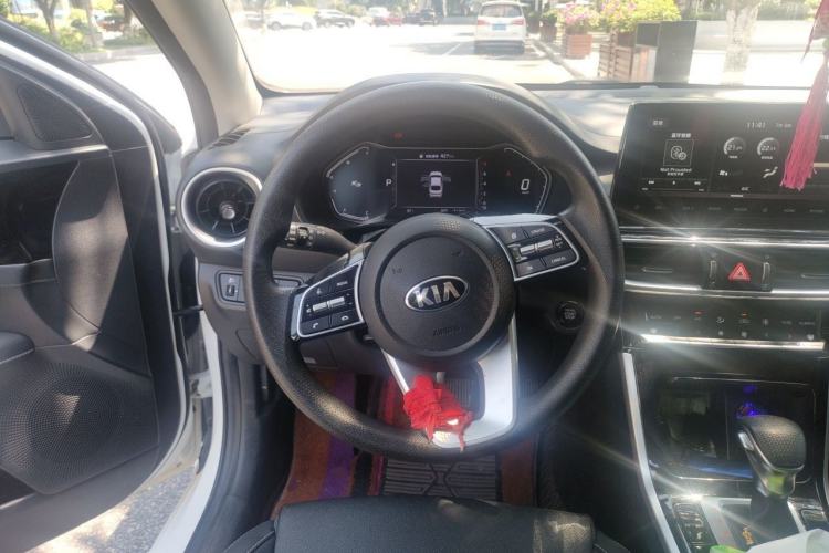 Used Kia K3 2020 1.5L CVT Fashion Edition Steering Wheel