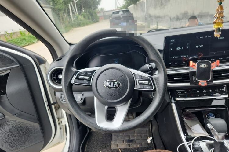 Used Kia K3 2020 1.5L CVT New Sharp Edition with Sunroof Steering Wheel