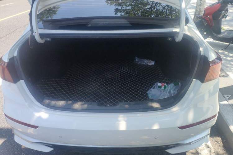 Used Kia K3 2020 1.5L CVT Fashion Edition Trunk