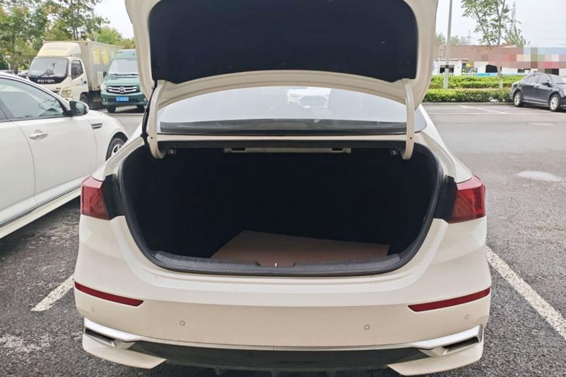 Used Kia K3 2020 1.5L CVT Fashion Edition Trunk