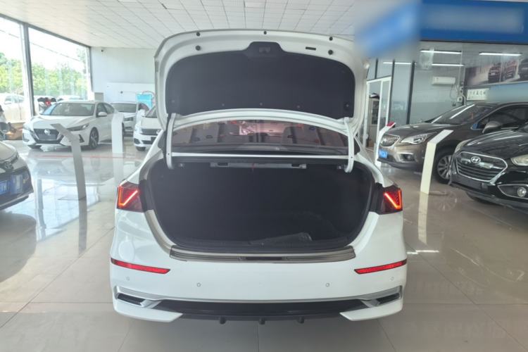 Used Kia K3 2020 1.5L CVT Fashion Edition Trunk