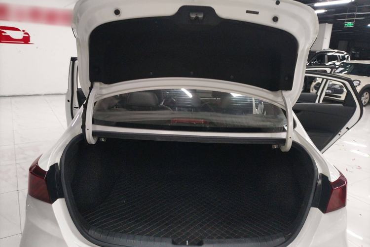 Used Kia K3 2020 1.5L CVT Fashion Edition Trunk