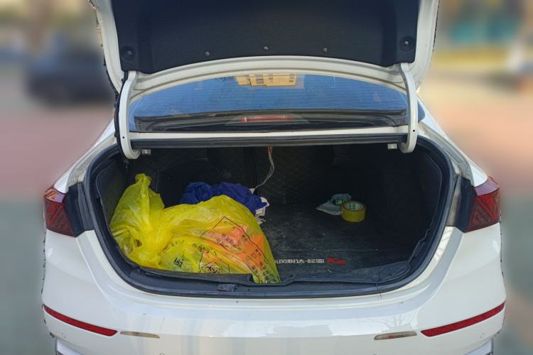 Used Kia K3 2020 1.5L CVT Fashion Edition Trunk
