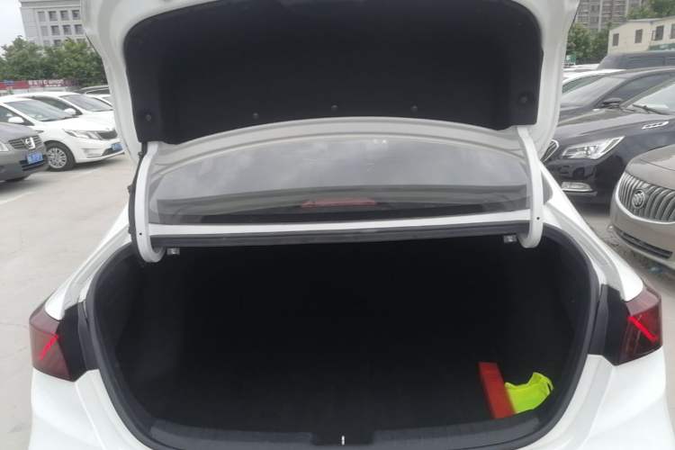 Used Kia K3 2020 1.5L CVT Smart Connect Edition Trunk