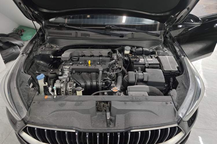 Used Kia K3 2021 1.5L CVT Fashion Edition Engine Bay
